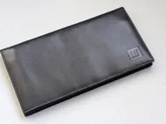 黒いレザー二つ折り財布 ダンヒル