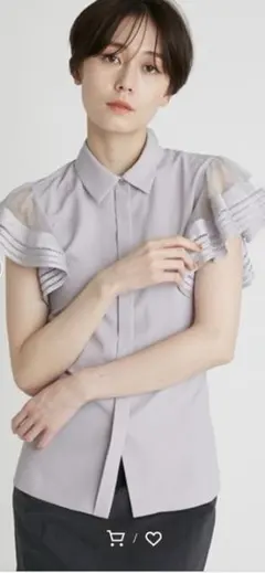 ラッフルスリーブブラウス