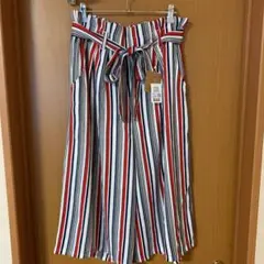 ＊新品未使用　ストライプワイドパンツ　ストライプパンツ
