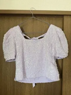 薄紫色 パフスリーブ トップス