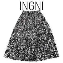 匿名配送❤️INGNI ロングスカート フレア 柄付き ブラック Mサイズ