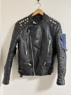 Item thumbnail for item 32eb2f0a-15be-4fb7-9fb5-5c45dab328fb