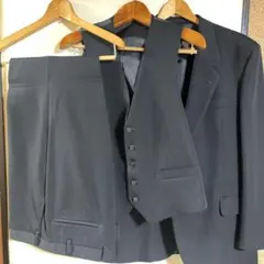 スーツカンパニー　メンズスーツ　スリーピース　グレーチェック　リバーシブルベスト SUIT SQUARE（スーツスクエア） 【スーツスクエア】メンズ