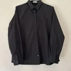 黒 長袖 シャツ