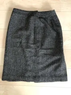 DKNY グレー ツイード タイトスカートのサムネイル