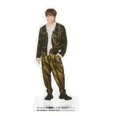 ファミクラストア NEWS アクリルスタンド 加藤シゲアキ - メルカリ