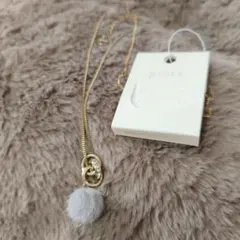 新品　ファーネックレスのサムネイル