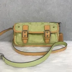 希少 COACH ライムグリーン シグネチャー ショルダーバッグ Y2Kのサムネイル