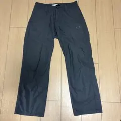 早い者勝ち　Oakley ストライプ柄 グレー パンツ
