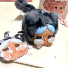 POP MART CRYBABY ぬいぐるみペンダント
