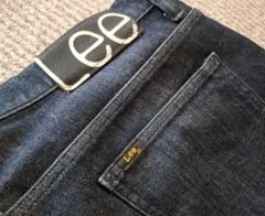 ほぼ未使用 Lee (LM 1211)デニム スリムフィットジーンズ