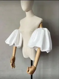 ブライダル　ホワイトサテンアームスリーブ パフデザイン