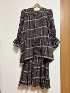 キ*ィ様 グローバルワーク　ブラウン系チェック セットアップ