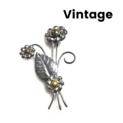 ビンテージ レトロな花モチーフ ブローチ