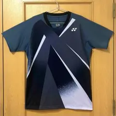 【美品】 YONEX ゲームシャツ 10537 ユニL ブラック 人気モデル