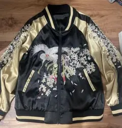 刺繍スカジャン 黒と金