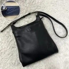美品♡キタムラ　ショルダーバック　スティッチ　型押しロゴ　レザー
