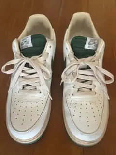 Nike Air Force 1 ホワイト/グリーン　28.0 美品　箱無し