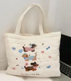 【未使用品】子いぬ刺繍キルティングトートバッグ 内ポケット付き おしゃれ
