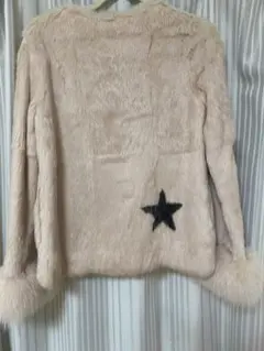 希少★マークが可愛い薄いピンクのファーコート