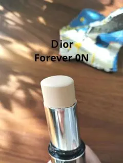 Dior Forever Skin Perfectスティックファンデーション0N