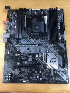 Asrock B550 Phantom Gaming4 ジャンク品です。