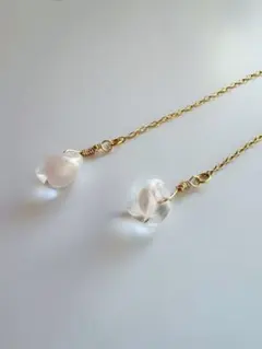 ゴールドチェーン　クリアビーズピアス　ガラスビーズ