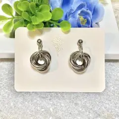 3連　シルバー　シンプル　リング　フープ　上品　結婚式　小ぶり　ハンドメイド