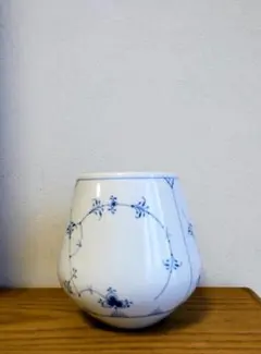 2026年最新】Royal Copenhagen 花瓶・フラワースタンドの人気アイテム