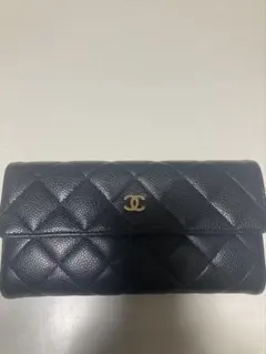 CHANEL マトラッセ キャビアスキン 長財布のサムネイル