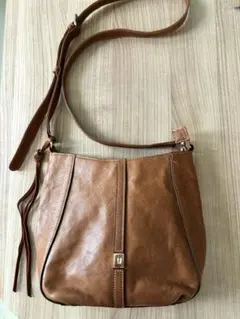 U by ungaro ブラウンショルダーレザーバッグ ブラウン