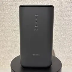 ドコモホームルーター5G　HR02