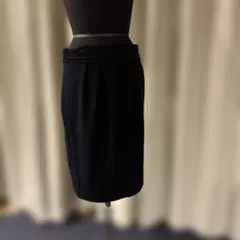 DAMA、ネイビータイトスカート 膝丈67のサムネイル