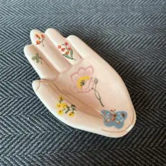 アンソロポロジー　ナタリーレテ　花柄の手型陶器トレイ　ANTHROPOLOGIE