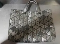 BAO BAO ISSEY MIYAKE ブラックトートバッグ