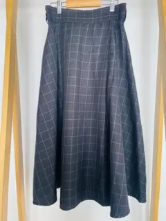 ナノユニバース　グレー チェック柄 フレアロングスカート