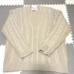 AZUL ベージュ ケーブル編み ニット Mサイズ