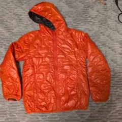 ユニクロ　フード付き リバーシブルナイロンジャケット