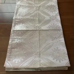 袋帯　ピンクとシルバーのグラデーション　中古品　振り袖にも！