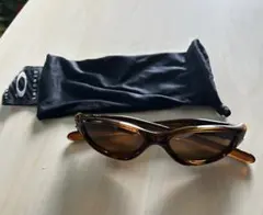 Item thumbnail for item d7b7140c-31fe-44ee-b591-9adaac6ef857