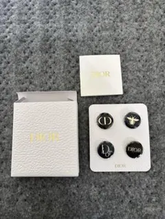 ディオール ピンバッチ エンブレム ハート ロゴモチーフ ブローチ