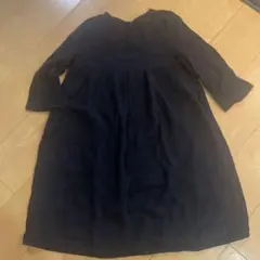 黒の七分袖ワンピース Aラインのサムネイル