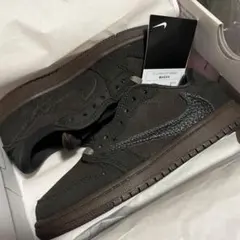 Travis Scott × Nike Air Jordan 1 Low OG