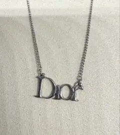 【正規品】Christian Dior ヴィンテージ ロゴ ネックレス シルバーのサムネイル