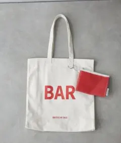 メッシュポーチ付きキャンバスロゴスクエアトートバッグ