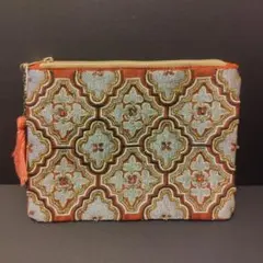ビーズ刺繍ポーチ タッセル付き 新品未使用