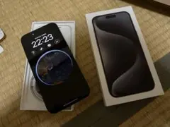 【新品同様】iPhone15ProMAX256GBブラックチタニウムSIMフリー