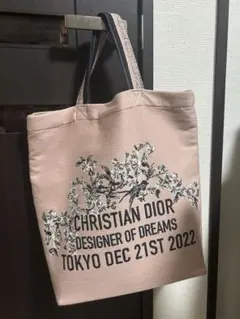Christian Dior 花柄刺繍トートバッグです^_^