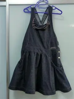 JILLSTUARTのデニム素材のクロスストラップジャンバースカート