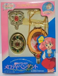 未開封新品　魔法のプリンセス　ミンキーモモ　バッジ　ペンダント 魔法ノプリンセス ミンキーモモ ペンダント - メルカリ